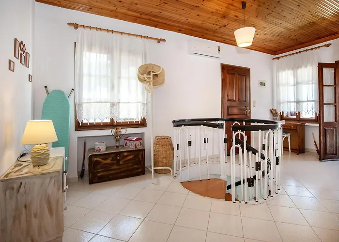 Cozy Traditional House In Thassos, Kallirachi 度假居 Kallirákhi