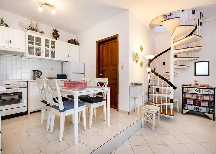 Cozy Traditional House In Thassos, Kallirachi 度假居 *